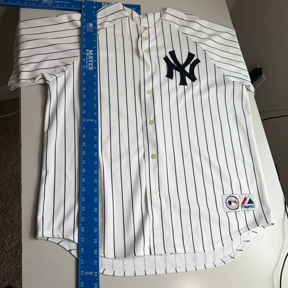 Vintage Majestic New York Yankees MLB Pinstripe Baseball Jersey Mens NY ( USA) - Picture 7 of 11